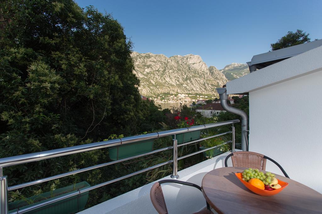 Djurovic Apartments Montenegro Kotor Buitenkant foto